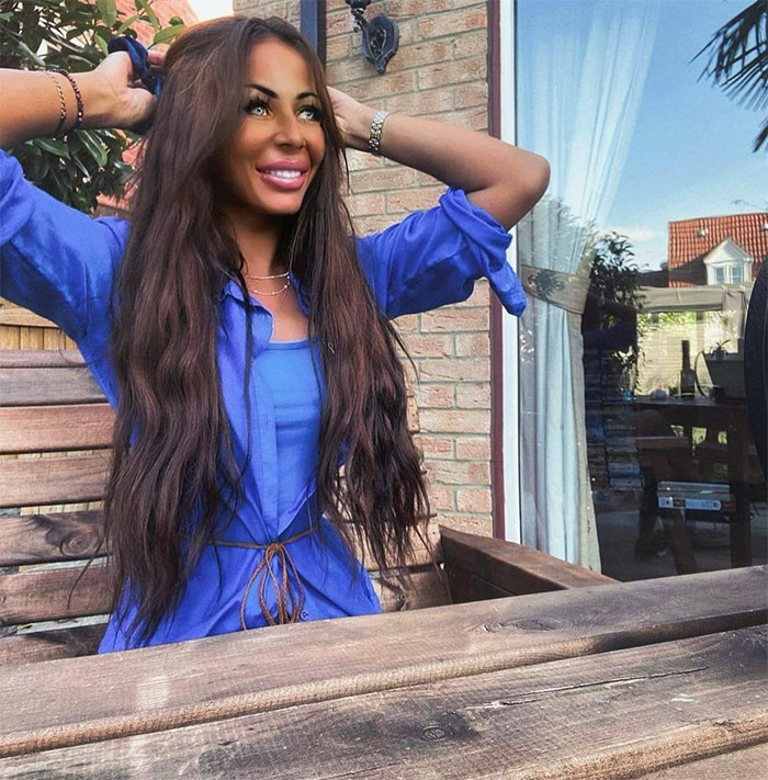 30 Times People Spotted Such Fake Instagrammers, It’s Borderline Ridiculous (New Pics)