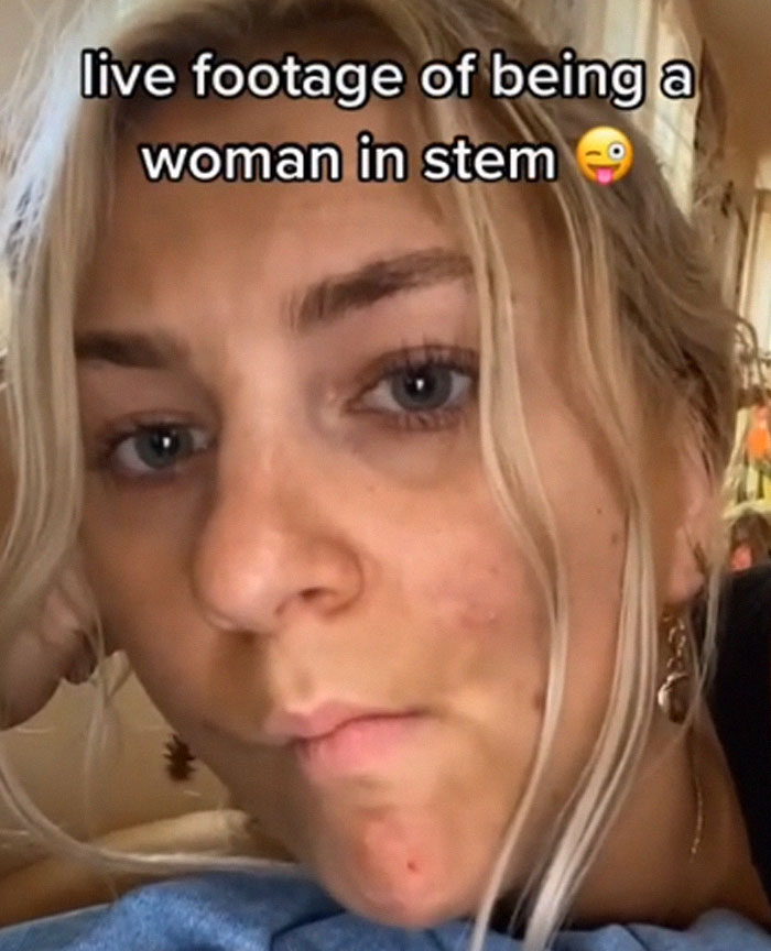 Student Records Male Classmates Repeatedly Interrupting Her During Zoom Calls And Her TikTok Goes Viral Student Records Male Classmates Repeatedly Interrupting Her During Zoom Calls And Her TikTok Goes Viral