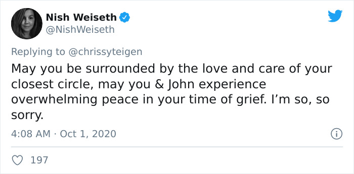 Chrissy Teigen Suffers A Miscarriage, People Support Her And Say She Helped Other Mothers Feel Less Alone Chrissy Teigen Suffers A Miscarriage, People Support Her And Say She Helped Other Mothers Feel Less Alone