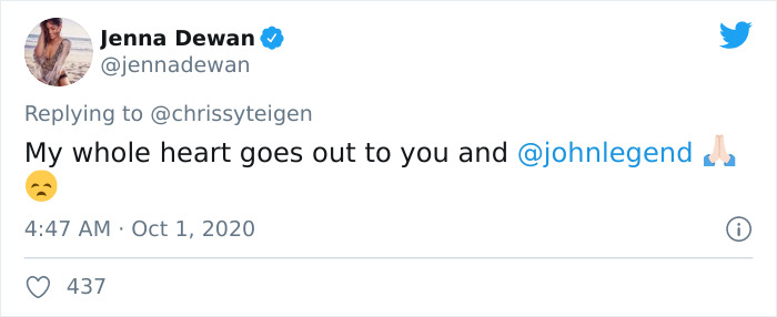 Chrissy Teigen Suffers A Miscarriage, People Support Her And Say She Helped Other Mothers Feel Less Alone Chrissy Teigen Suffers A Miscarriage, People Support Her And Say She Helped Other Mothers Feel Less Alone