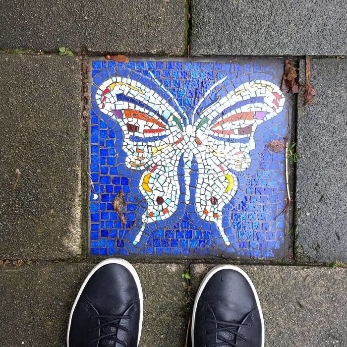 People In Brussels Are Marking Their Territories With These Creative Personalized Mosaics Outside Their Houses And Here Are 30 Of The Most Impressive Ones People In Brussels Are Marking Their Territories With These Creative Personalized Mosaics Outside Their Houses And Here Are 30 Of The Most Impressive Ones
