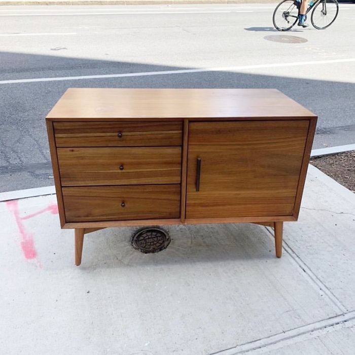 People Share What They Found Thrown Away And The Phrase ‘One Man’s Trash Is Another Man’s Treasure’ Has Never Been So Real