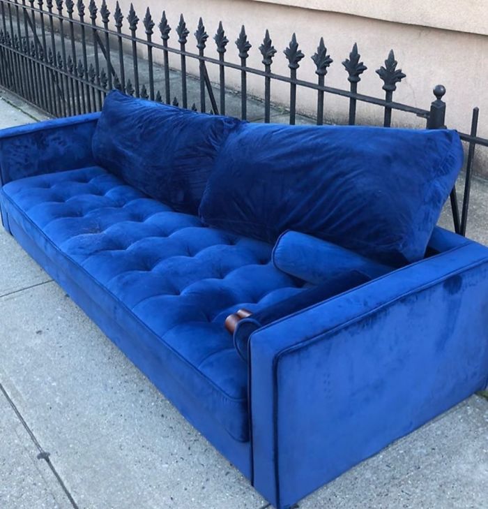 People Share What They Found Thrown Away And The Phrase ‘One Man’s Trash Is Another Man’s Treasure’ Has Never Been So Real