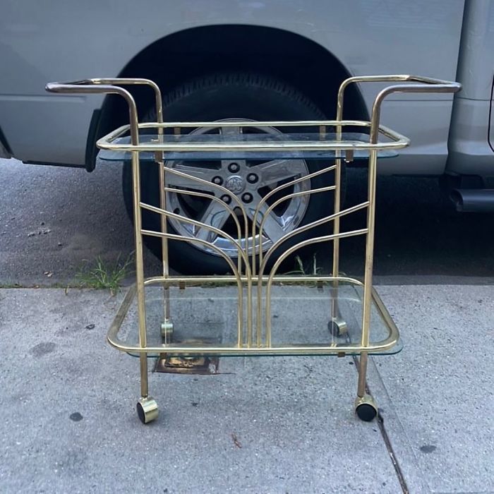 People Share What They Found Thrown Away And The Phrase ‘One Man’s Trash Is Another Man’s Treasure’ Has Never Been So Real