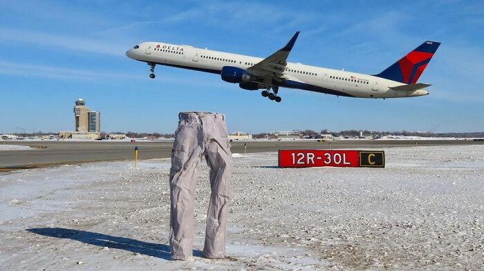 People Are Freezing Their Pants And Other Clothes And It Looks Like The Coolest Science Experiment (40 Pics) People Are Freezing Their Pants And Other Clothes And It Looks Like The Coolest Science Experiment (40 Pics)