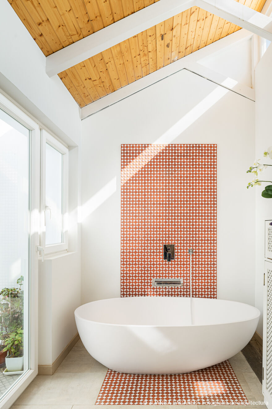 An Incredible Family House In Sevilla Made Of Recycled Shipping Containers An Incredible Family House In Sevilla Made Of Recycled Shipping Containers