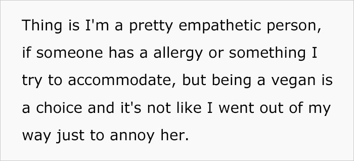 Person Starts A Debate Online After Their Vegan Coworker Asks Them To Eat Burger Outside Person Starts A Debate Online After Their Vegan Coworker Asks Them To Eat Burger Outside