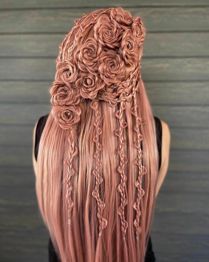 Hairstylist Makes People Look Like They’re Protagonists In Some Fantasy Universe (30 Pics) Hairstylist Makes People Look Like They’re Protagonists In Some Fantasy Universe (30 Pics)