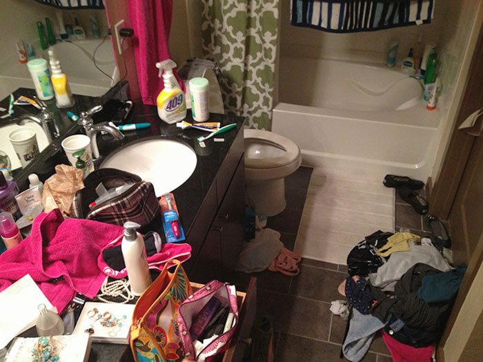 50 Times People Realized They’re Living With A ‘Monster’ And Just Had To Share The Evidence 50 Times People Realized They’re Living With A ‘Monster’ And Just Had To Share The Evidence