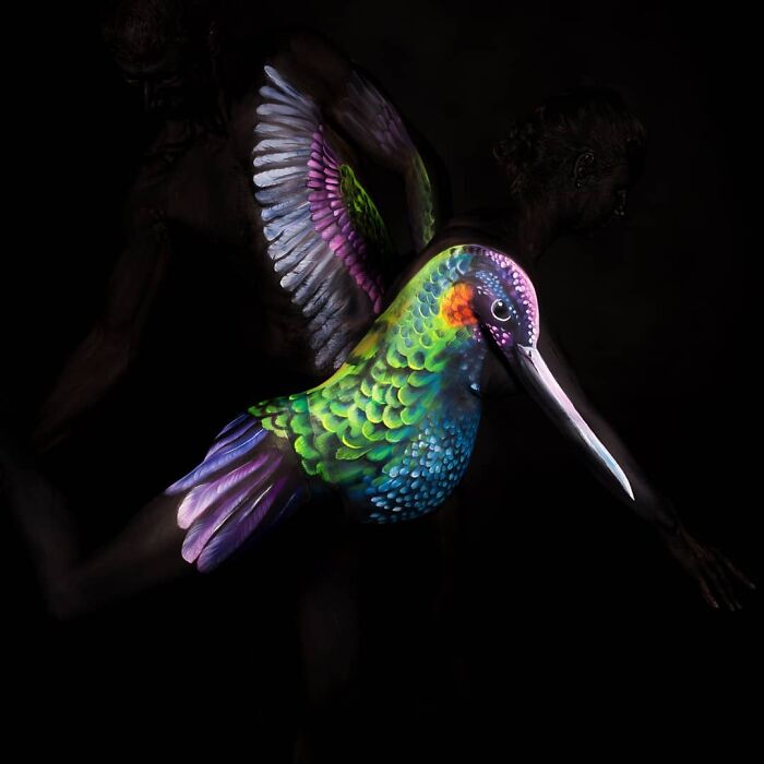 Artist Transforms Human Body Into Incredible Optical Illusions (70 pics) Artist Transforms Human Body Into Incredible Optical Illusions (70 pics)