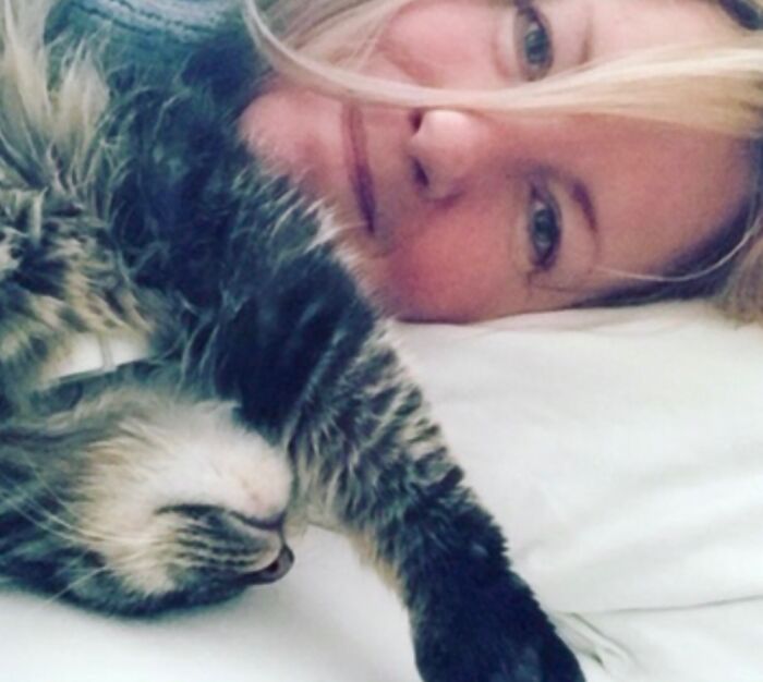 Hey Pandas, Post A Selfie With Your Pet (Closed) Hey Pandas, Post A Selfie With Your Pet (Closed)