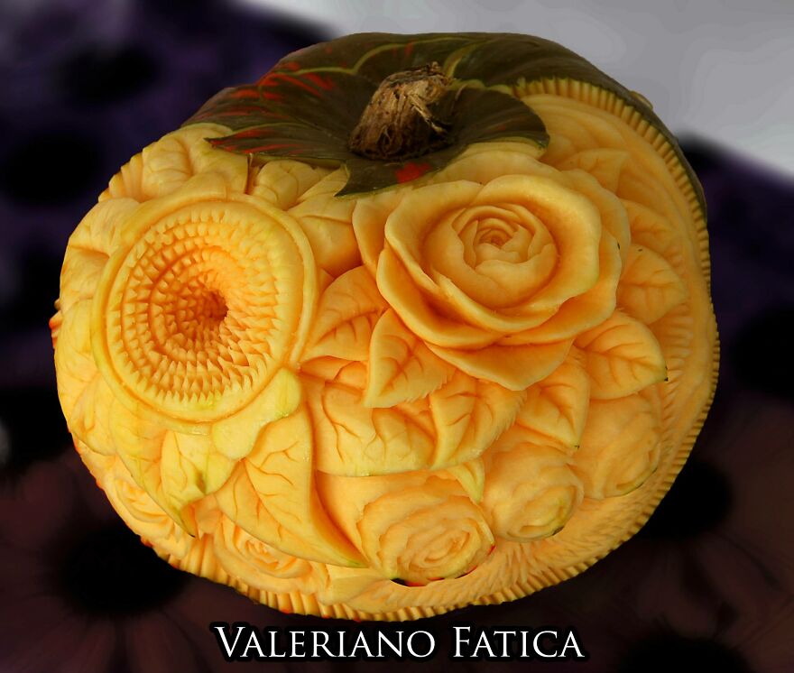 Artist Carves Incredible Food Sculptures Inspired By Pop Culture, Horror, Fantasy, And More (35 Pics) Artist Carves Incredible Food Sculptures Inspired By Pop Culture, Horror, Fantasy, And More (35 Pics)