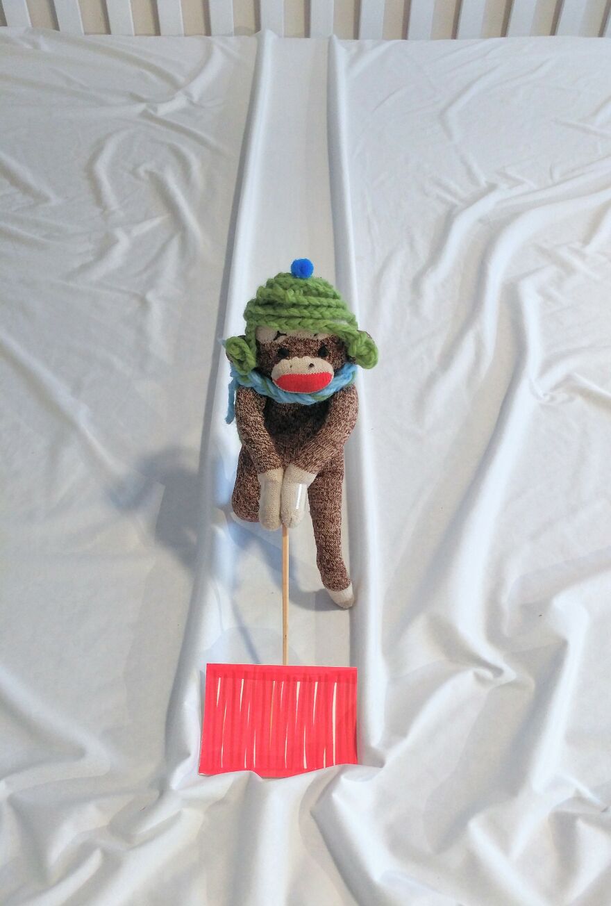 I’ve Made My Wife Laugh Every Day Of The Pandemic With Daily Sock Monkey Shows And I Hope They Make You Smile Too (65 Pics) I’ve Made My Wife Laugh Every Day Of The Pandemic With Daily Sock Monkey Shows And I Hope They Make You Smile Too (65 Pics)