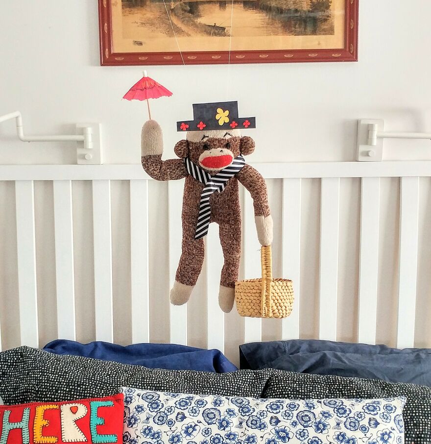 I’ve Made My Wife Laugh Every Day Of The Pandemic With Daily Sock Monkey Shows And I Hope They Make You Smile Too (65 Pics) I’ve Made My Wife Laugh Every Day Of The Pandemic With Daily Sock Monkey Shows And I Hope They Make You Smile Too (65 Pics)