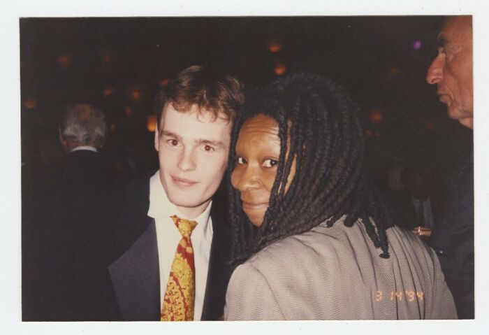 Photo Dealer Finds An Old Photo Collection With Photos Of A &#8220;Mysterious&#8221; Man With Hollywood Celebrities (30 Pics)