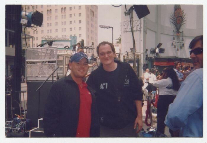 Photo Dealer Finds An Old Photo Collection With Photos Of A &#8220;Mysterious&#8221; Man With Hollywood Celebrities (30 Pics)