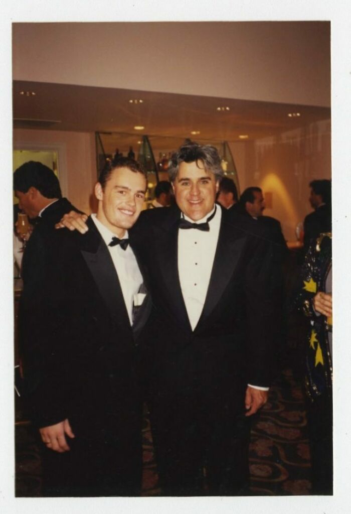 Photo Dealer Finds An Old Photo Collection With Photos Of A “Mysterious” Man With Hollywood Celebrities (30 Pics) Photo Dealer Finds An Old Photo Collection With Photos Of A “Mysterious” Man With Hollywood Celebrities (30 Pics)