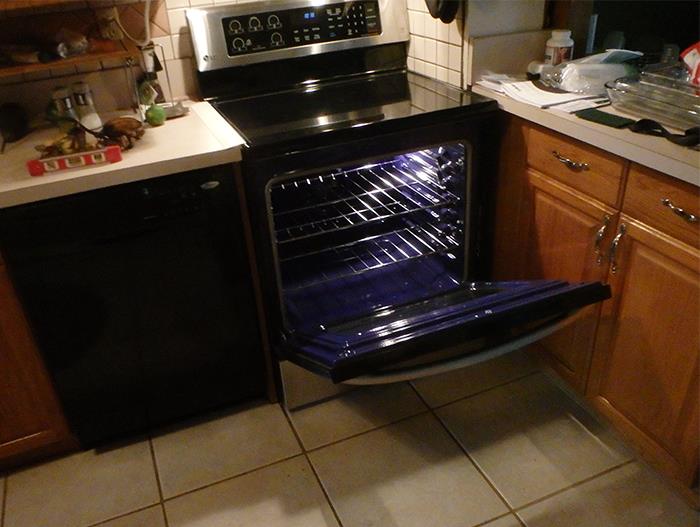 35 People Who Grew Up Poor Share What Unwritten Rules They Abided By To Get By