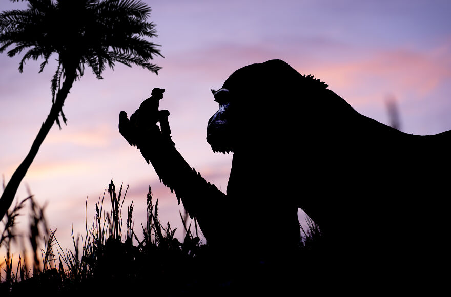 Valentine’s Day Is Coming, So I Made These 37 Selfie Date Cardboard Cutouts At Sunset To Get You In The Mood (47 Pics) Valentine’s Day Is Coming, So I Made These 37 Selfie Date Cardboard Cutouts At Sunset To Get You In The Mood (47 Pics)