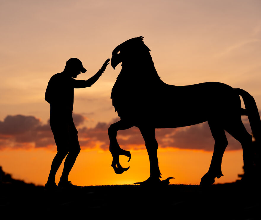 Valentine’s Day Is Coming, So I Made These 37 Selfie Date Cardboard Cutouts At Sunset To Get You In The Mood (47 Pics) Valentine’s Day Is Coming, So I Made These 37 Selfie Date Cardboard Cutouts At Sunset To Get You In The Mood (47 Pics)