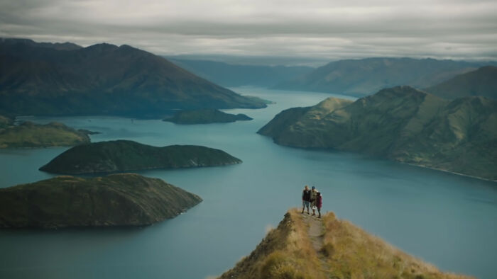 This New Zealand Tourism Ad Savagely Mocks Instagram Influencers This New Zealand Tourism Ad Savagely Mocks Instagram Influencers