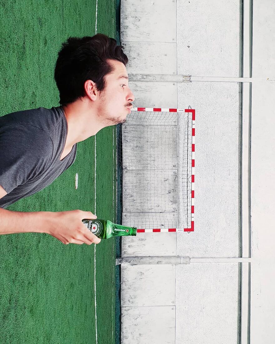 This Photographer Captured 40 Photographs Which Perfectly Show The Power Of Perspective This Photographer Captured 40 Photographs Which Perfectly Show The Power Of Perspective