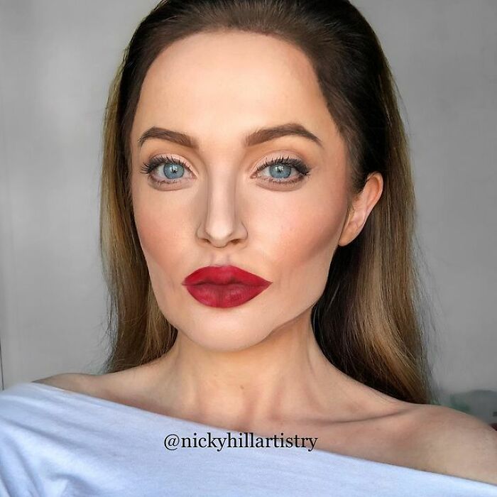 This Makeup Artist Transforms Herself Into Almost Anyone And Anything, And Here Are 30 Pics