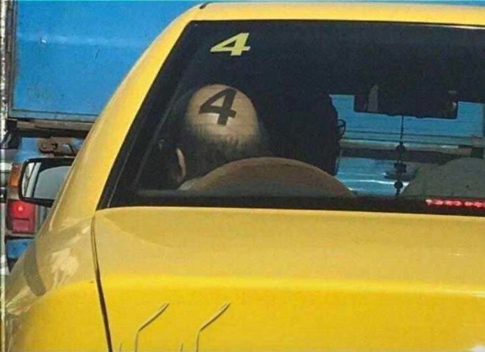 50 Times People Captured Such Perfectly Timed Pics, They Had To Celebrate It By Sharing Them Online 50 Times People Captured Such Perfectly Timed Pics, They Had To Celebrate It By Sharing Them Online