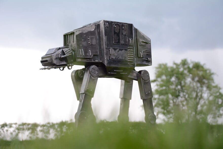 This Artist From Poland Uses Scrap Metal To Create These Fascinating Sculptures Inspired By Popular Movies (44 Pics) This Artist From Poland Uses Scrap Metal To Create These Fascinating Sculptures Inspired By Popular Movies (44 Pics)