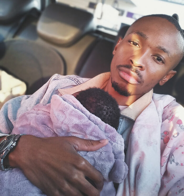 Man Lists 10 Things He Has Learned In His 160 Days As A Father, And His Thread Goes Viral Man Lists 10 Things He Has Learned In His 160 Days As A Father, And His Thread Goes Viral