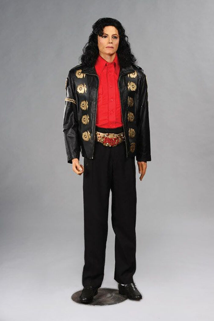 There Was An Online Auction Selling Wax Figures Of Celebrities, And Here Are The 30 Most ‘Cursed’ Ones There Was An Online Auction Selling Wax Figures Of Celebrities, And Here Are The 30 Most ‘Cursed’ Ones