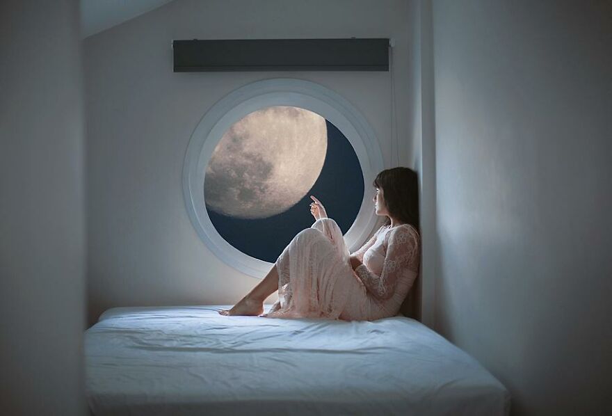 I Take Self-Portraits To Cope With Depression I Take Self-Portraits To Cope With Depression