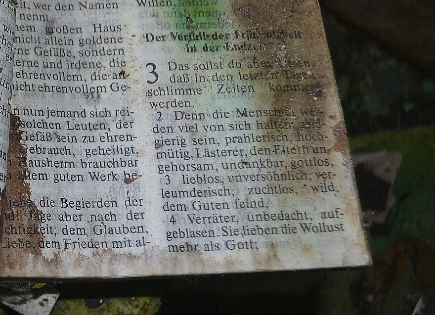 My Exploration Of A Clinic That Was Abandoned In 2002, From One Day To The Next My Exploration Of A Clinic That Was Abandoned In 2002, From One Day To The Next