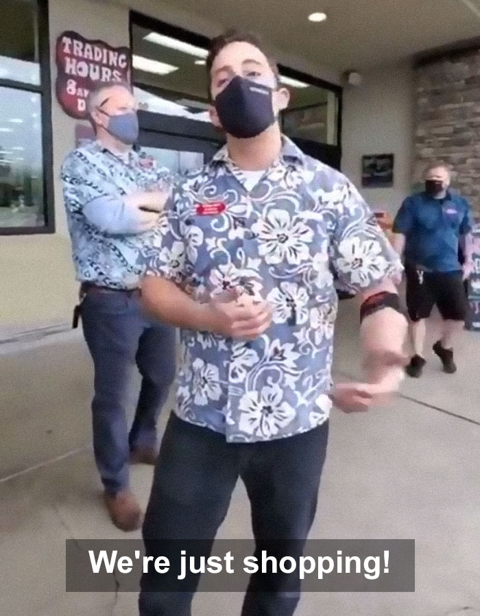 Anti-Masker &#8220;Karens&#8221; Attempt To Enter Trader Joe&#8217;s, Get Rejected By This Awesome Manager