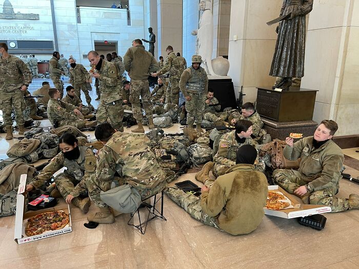 15 Pics That Show How The Level Of Security In The Capitol Has Changed 15 Pics That Show How The Level Of Security In The Capitol Has Changed