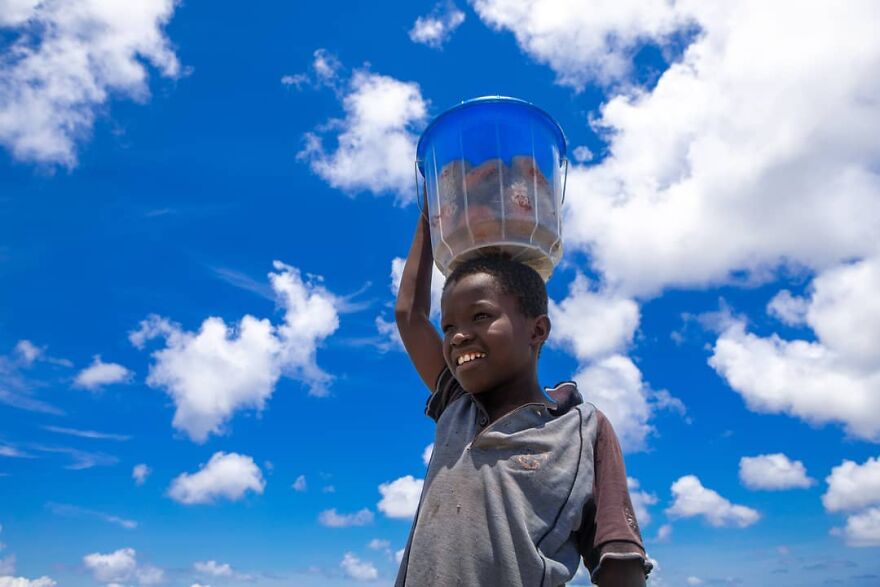 98 Photographs Showing The Radiance Of People Living In Mozambique, By Bruno Pedro 98 Photographs Showing The Radiance Of People Living In Mozambique, By Bruno Pedro