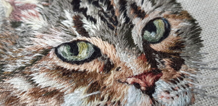 I Made My First Pet Embroidery Of Our Family Dog Who Passed Away For My Mom In 2018, Now I Make Them Professionally I Made My First Pet Embroidery Of Our Family Dog Who Passed Away For My Mom In 2018, Now I Make Them Professionally