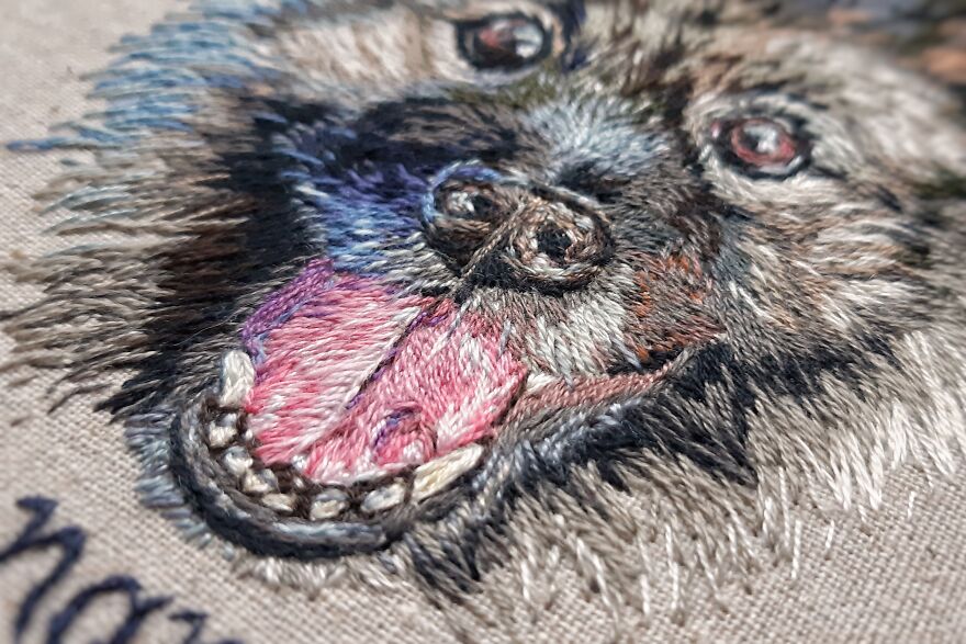 I Made My First Pet Embroidery Of Our Family Dog Who Passed Away For My Mom In 2018, Now I Make Them Professionally I Made My First Pet Embroidery Of Our Family Dog Who Passed Away For My Mom In 2018, Now I Make Them Professionally