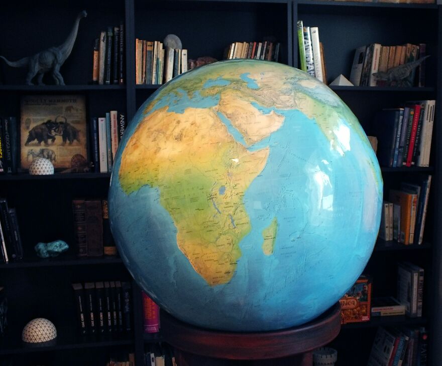 I Create Large Earth Globes From Gypsum And Natural Pigments (16 Pics) I Create Large Earth Globes From Gypsum And Natural Pigments (16 Pics)
