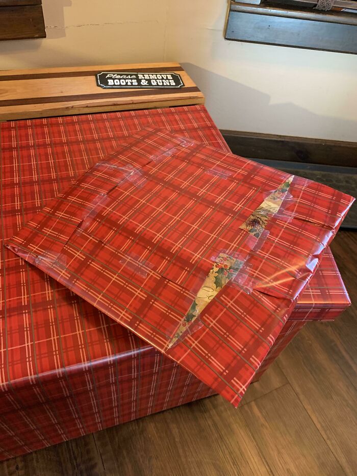 40 Of The Most Unfortunate Fails People Experienced On Christmas