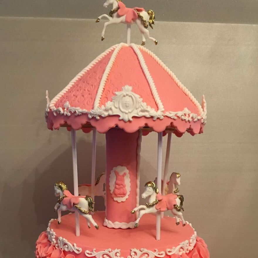 My Aunt’s Artistic Cakes (26 Pics)
