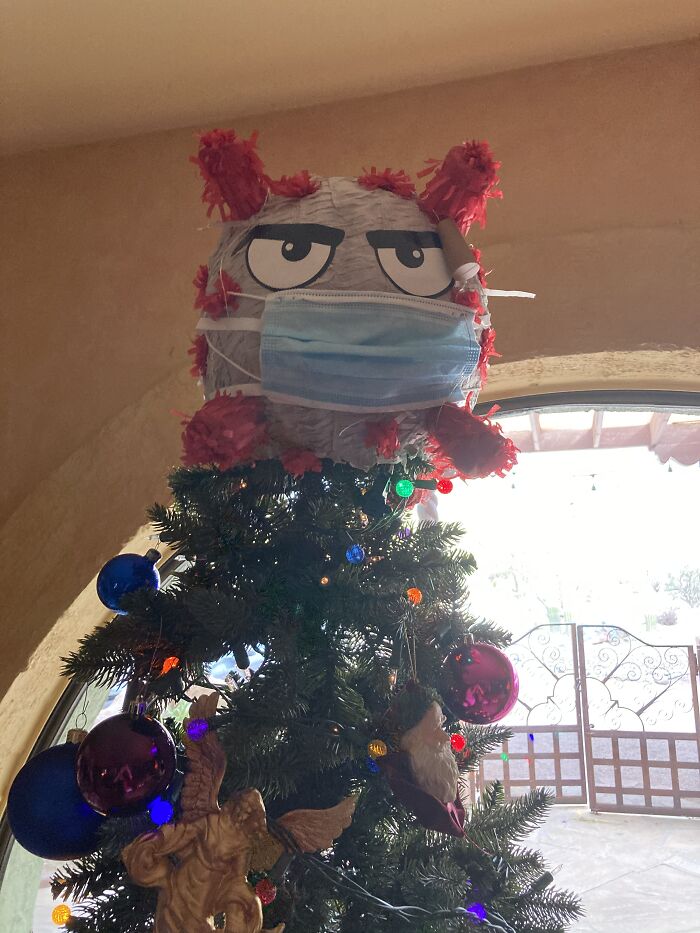 Hey Pandas, What’s Your Favorite Christmas Decoration This Year? (Closed) Hey Pandas, What’s Your Favorite Christmas Decoration This Year? (Closed)