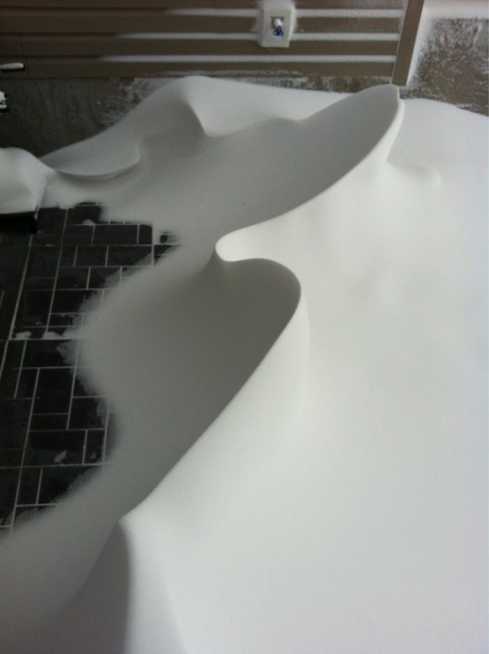 50 Times People Got So Satisfied Looking At Snow, They Just had To Document It