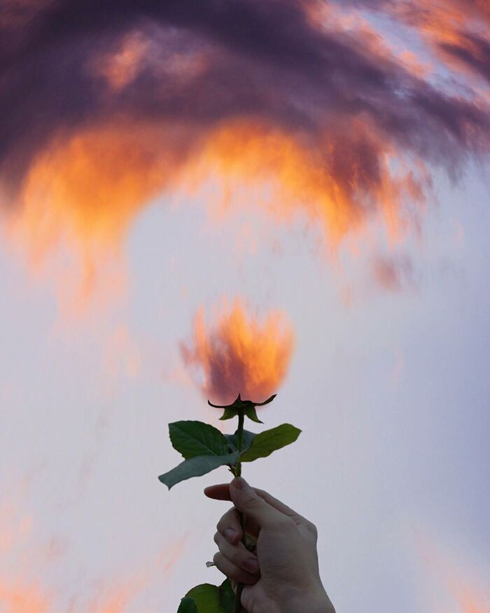 Artist Puts Silhouettes Next To Clouds To Create These Stunning Compositions (21 Pics) Artist Puts Silhouettes Next To Clouds To Create These Stunning Compositions (21 Pics)