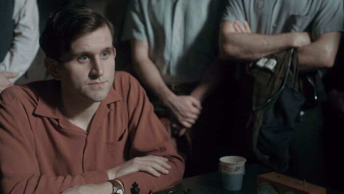 The Queen’s Gambit Is Full Of Hidden Details And Here Are 19 Of Them