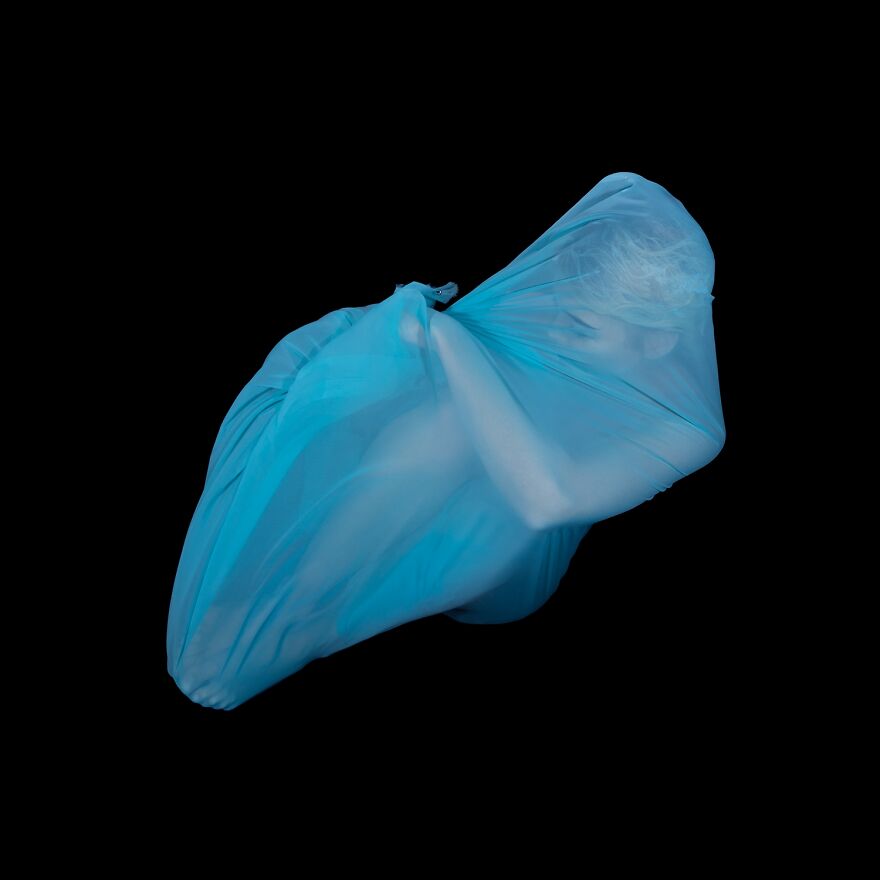 These Photographs From The 2020 Budapest International Foto Awards Will Probably Make You Think About Life (30 Pics) These Photographs From The 2020 Budapest International Foto Awards Will Probably Make You Think About Life (30 Pics)