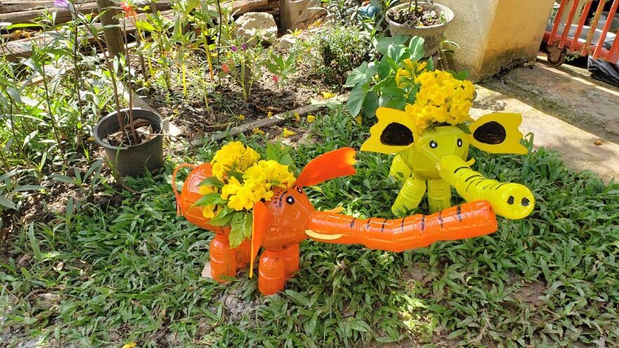 I Recycle Plastic Bottles Into Elephant Planter Pots I Recycle Plastic Bottles Into Elephant Planter Pots