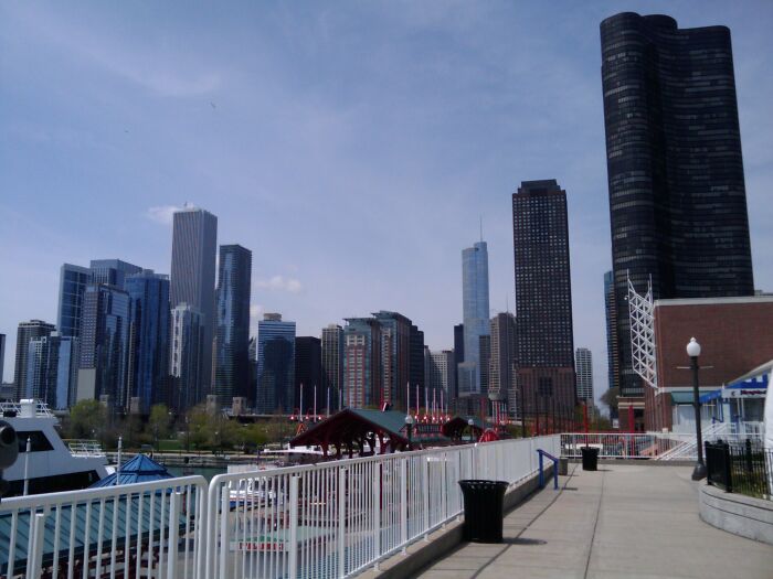 Local People Share 30 Things Tourists Do That Make Them Stand Out As A Non-Local