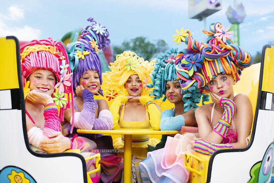 I Created Foam Wigs And Shot At An Empty Carnival To Create This Colorful Carnival Photoshoot I Created Foam Wigs And Shot At An Empty Carnival To Create This Colorful Carnival Photoshoot