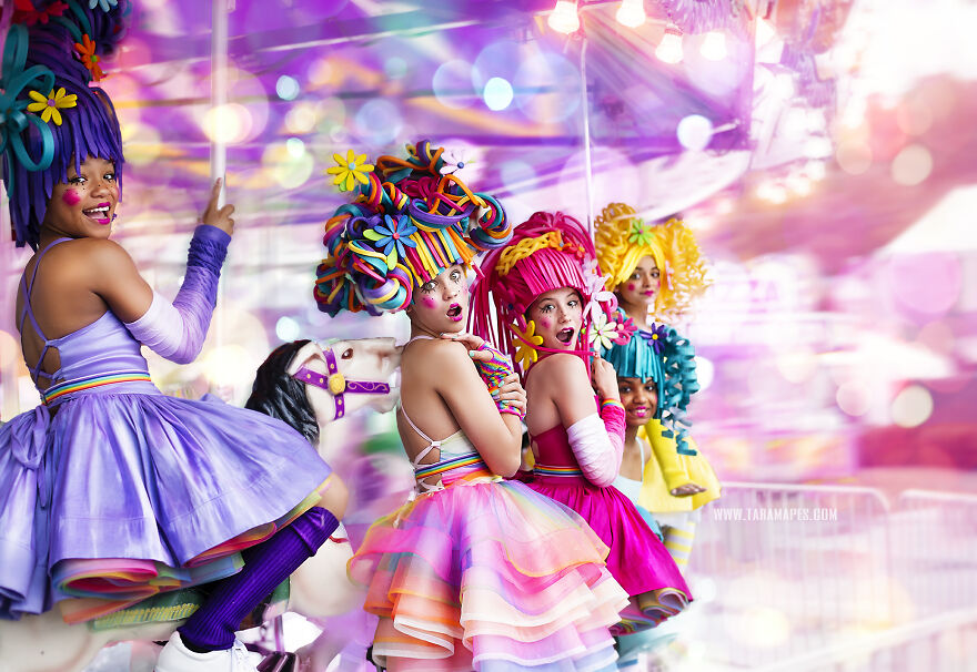 I Created Foam Wigs And Shot At An Empty Carnival To Create This Colorful Carnival Photoshoot I Created Foam Wigs And Shot At An Empty Carnival To Create This Colorful Carnival Photoshoot